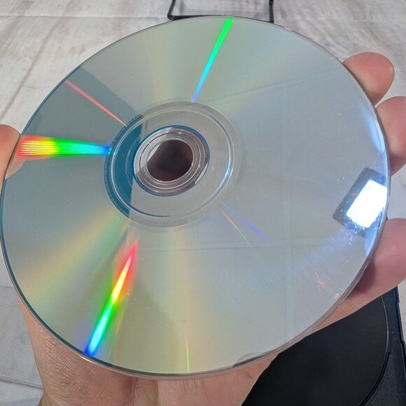 Wii Sports Game Disc & Case - Fair Condition - Nintendo Wii - Picture 4 of 5